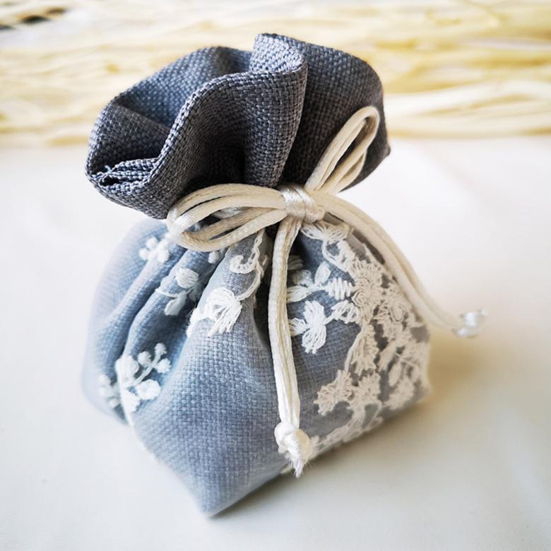 How to sew a bag with ties - DIY bags for gifts and herbs