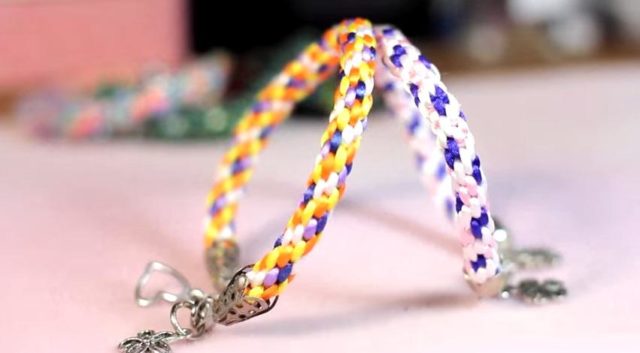 Belts and baubles, making discs: Japanese kumihimo cords